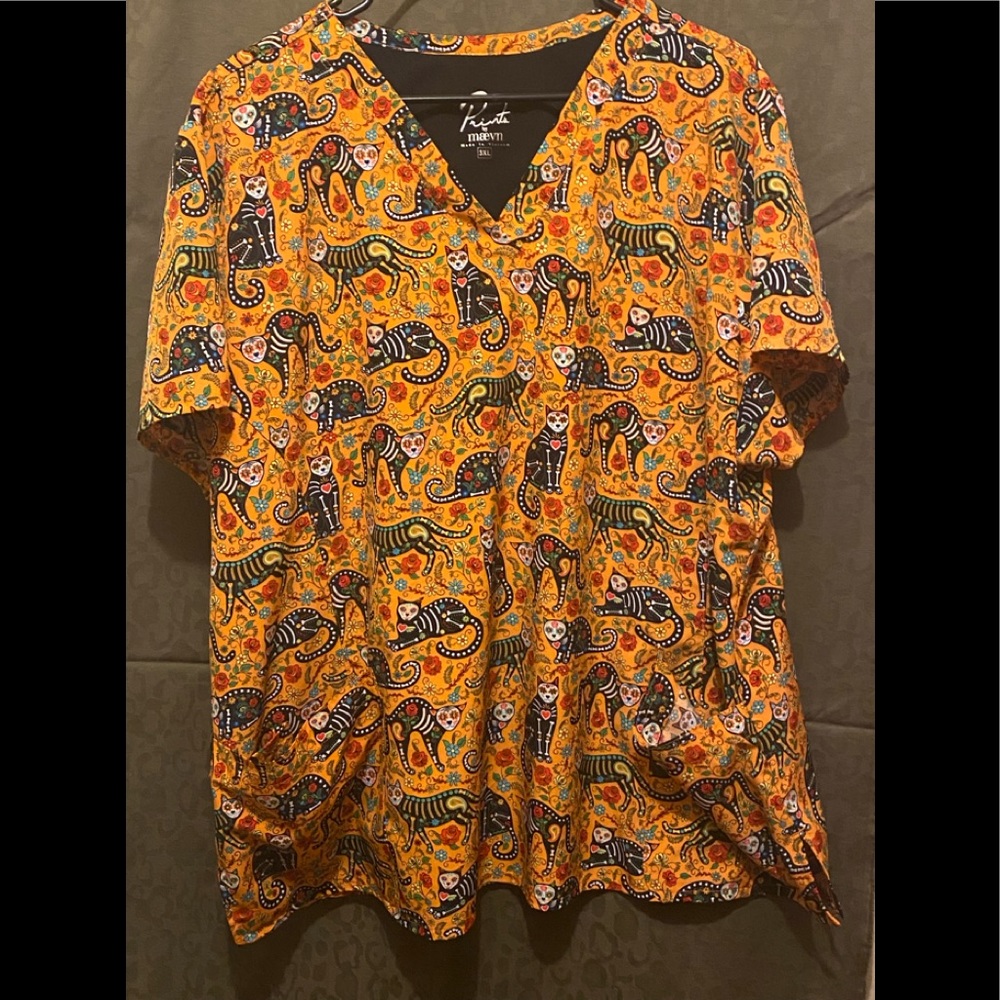 Prints by Maevn Scrub Top 3X